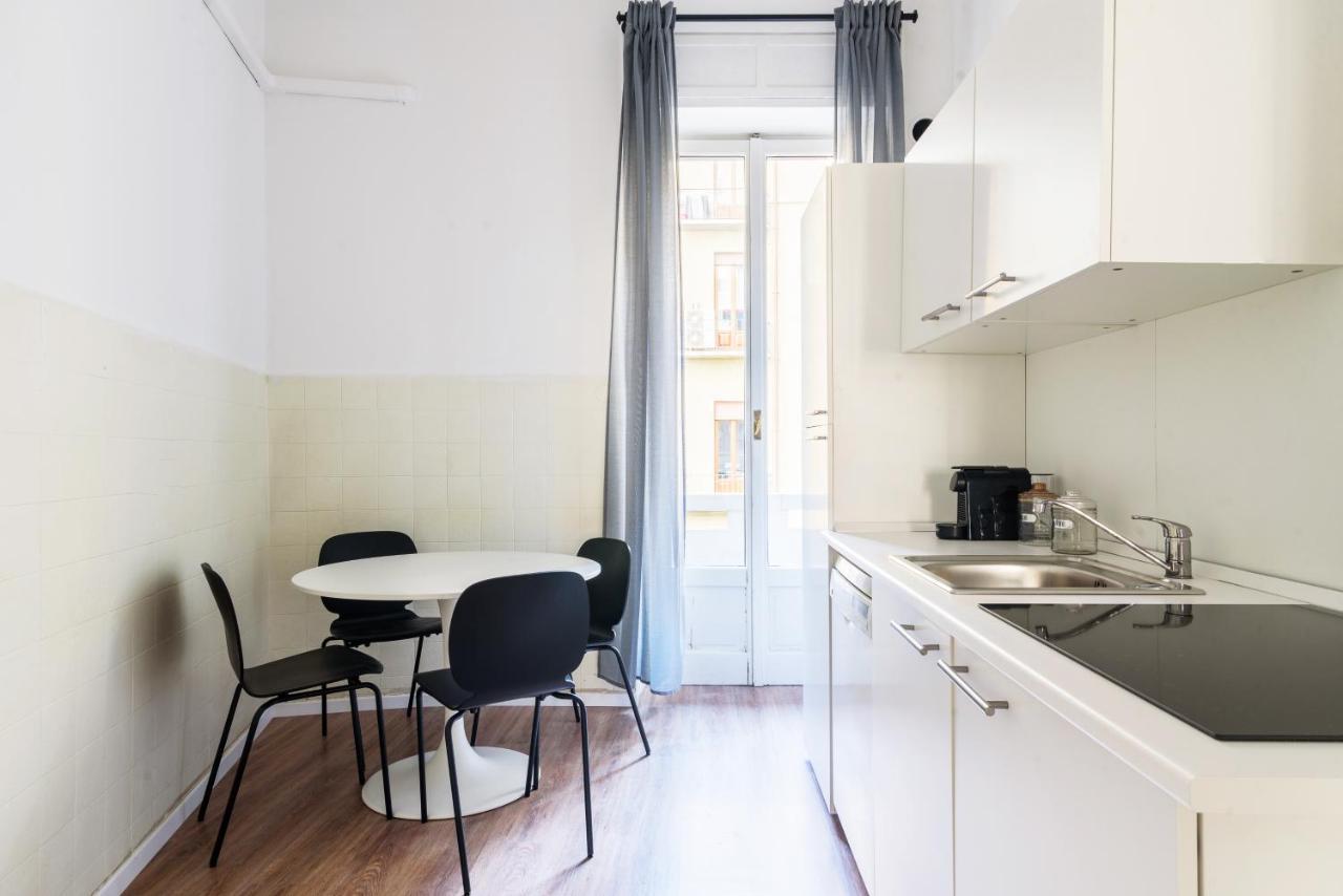 Hemeras Boutique Homes Luxury 4Bdr Close To Duomo Milánó Kültér fotó